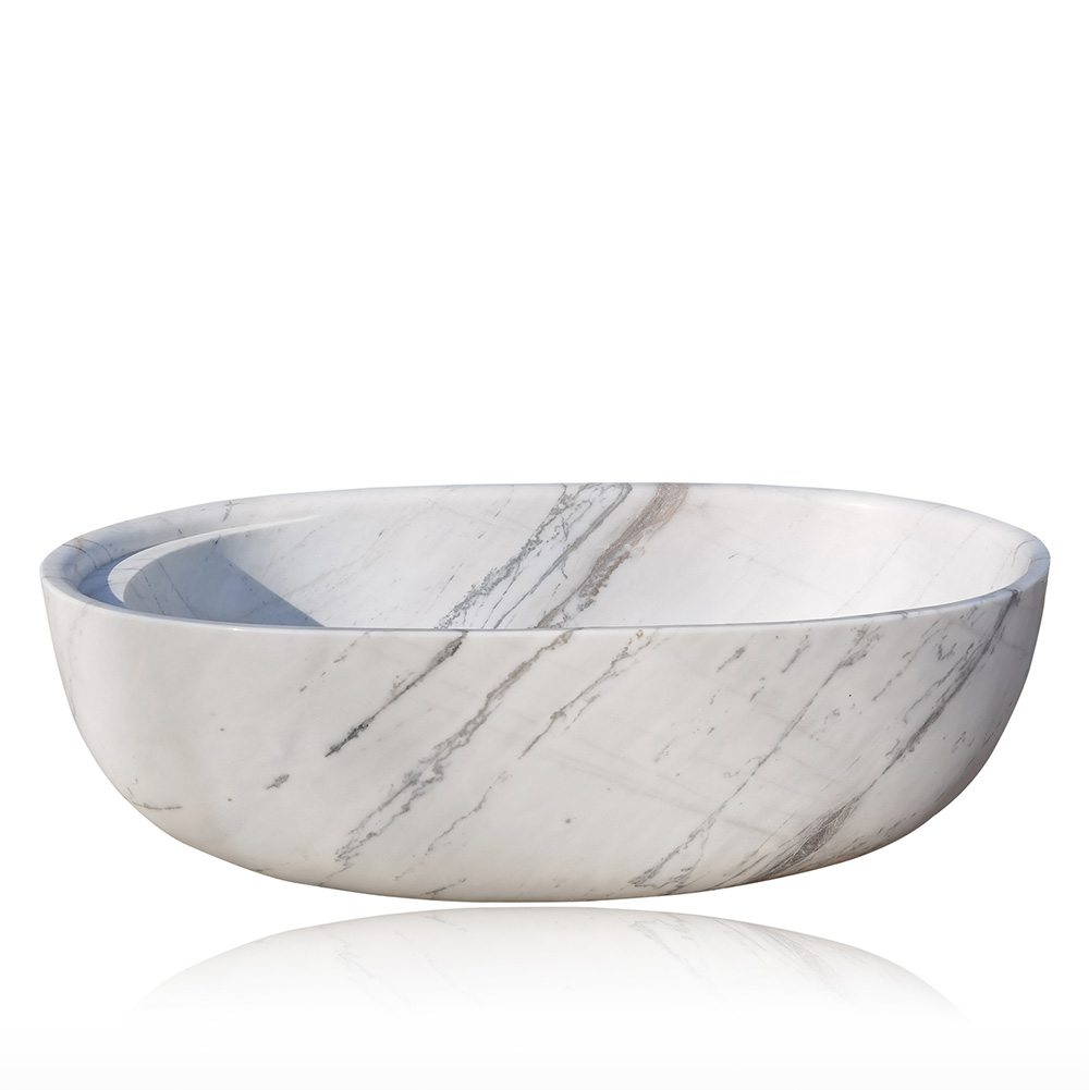 Smoothly Fashioned Freestanding Natural Stone Bathtub